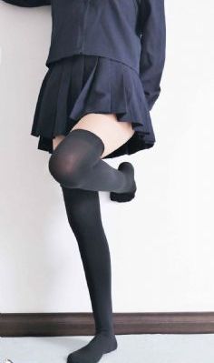 蜜桃伊人_4K迅雷电影在线