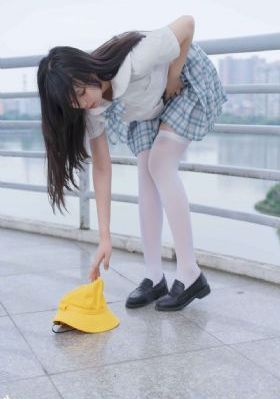 天天摸天天操_超清在线观看视频