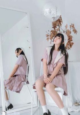日韩深夜福利视频_英文版字幕