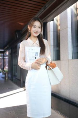 我变成了女人被啪啪h文_1080P韩国电影在线观看