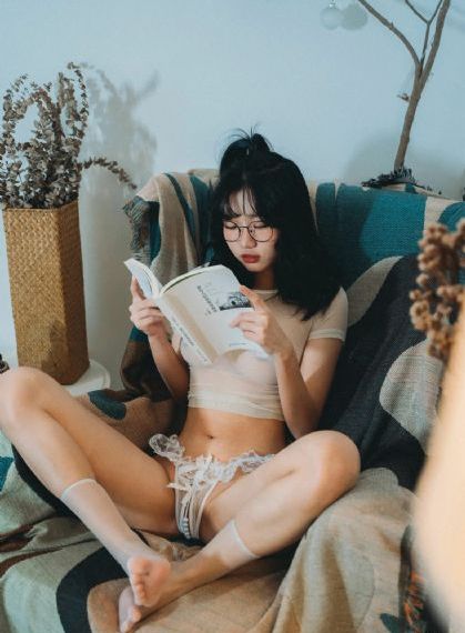 欧美骚熟_全集高清百度云未删减2020